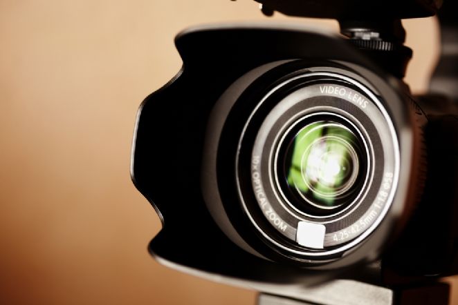 Vergroot uw aantrekkingskracht met een krachtige online video Vergroot uw aantrekkingskracht met een krachtige online video