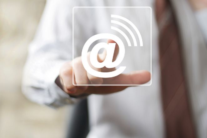 10 geboden voor het schrijven van een goede nieuwsbrief 10 geboden voor het schrijven van een goede nieuwsbrief