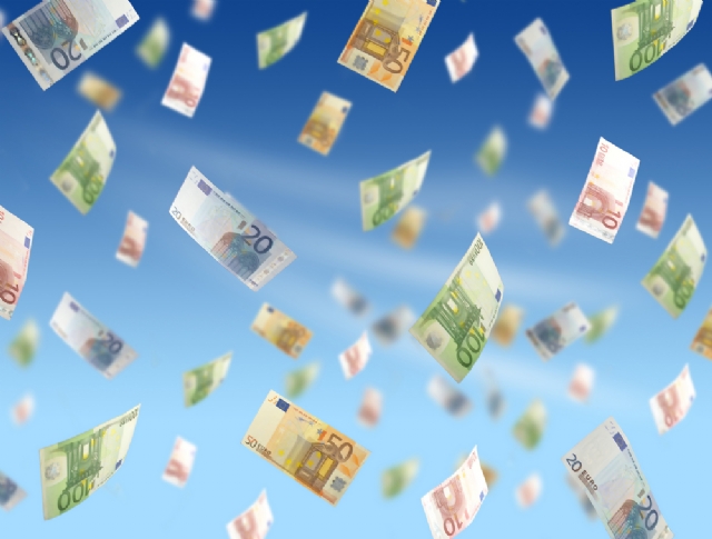 Geld verdienen op internet: professionele website bouwen Geld verdienen op internet: professionele website bouwen