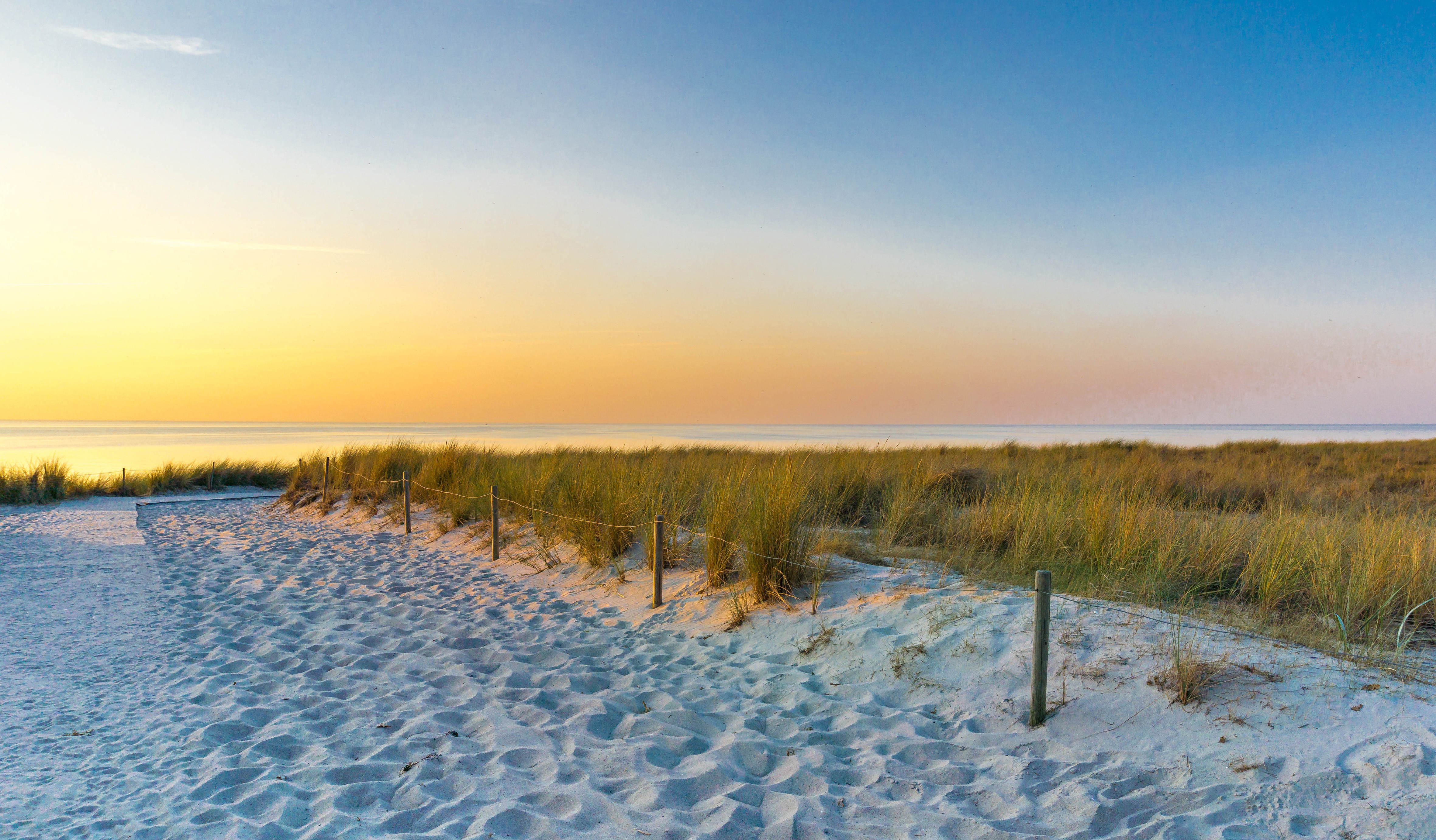 Groep Caenen is zeer tevreden over de eerdere samenwerking met Publi4U en besloot om voor haar nieuwe vennootschap Capital Fund opnieuw bij hen aan te kloppen voor een responsive website. Groep Caenen is zeer tevreden over de eerdere samenwerking met Publi4U en besloot om voor haar nieuwe vennootschap Capital Fund opnieuw bij hen aan te kloppen voor een responsive website.